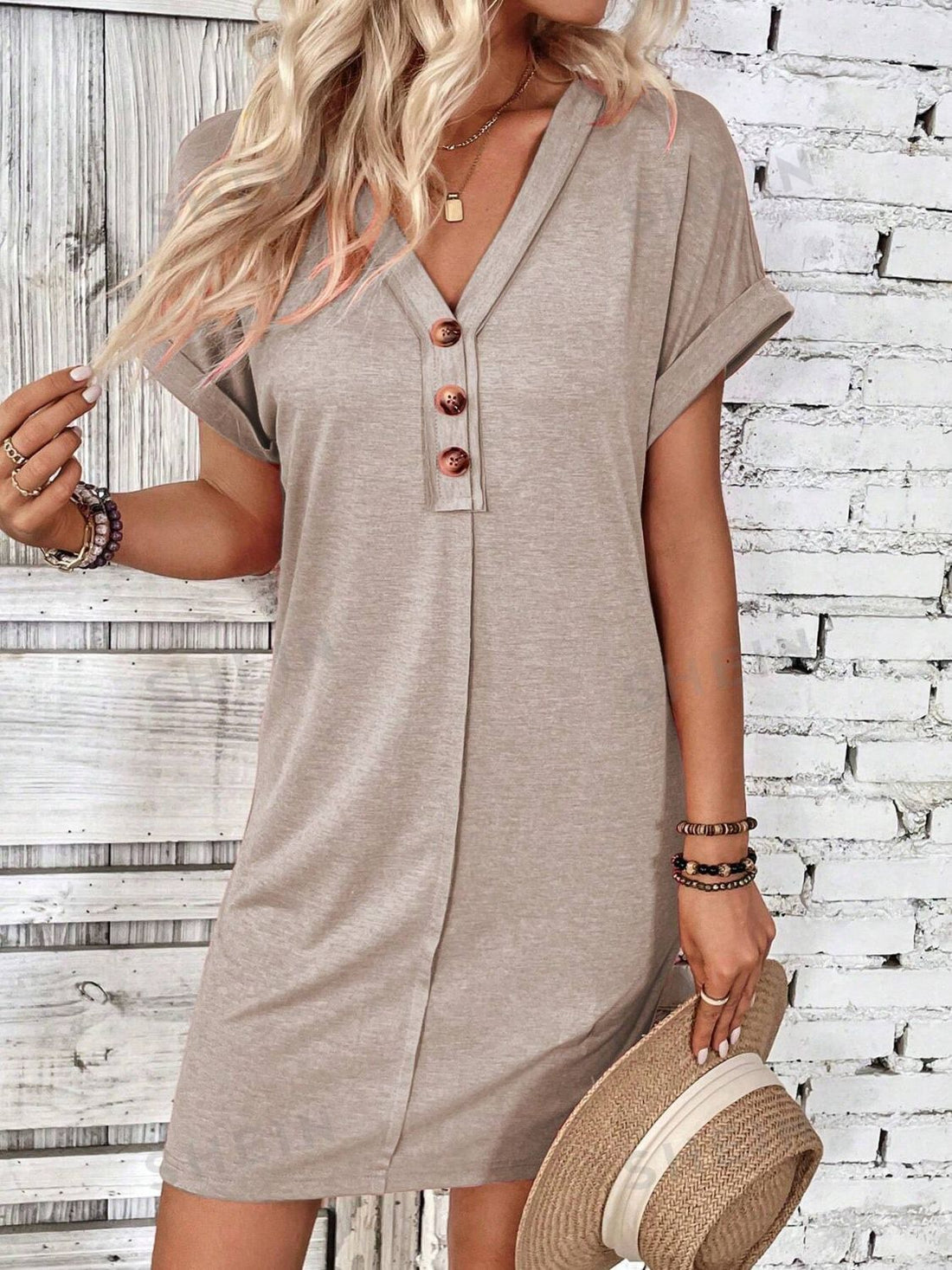Elegant Button V-Neck Short Sleeve Dress Flattering Casual & Office Wear Simple Dress