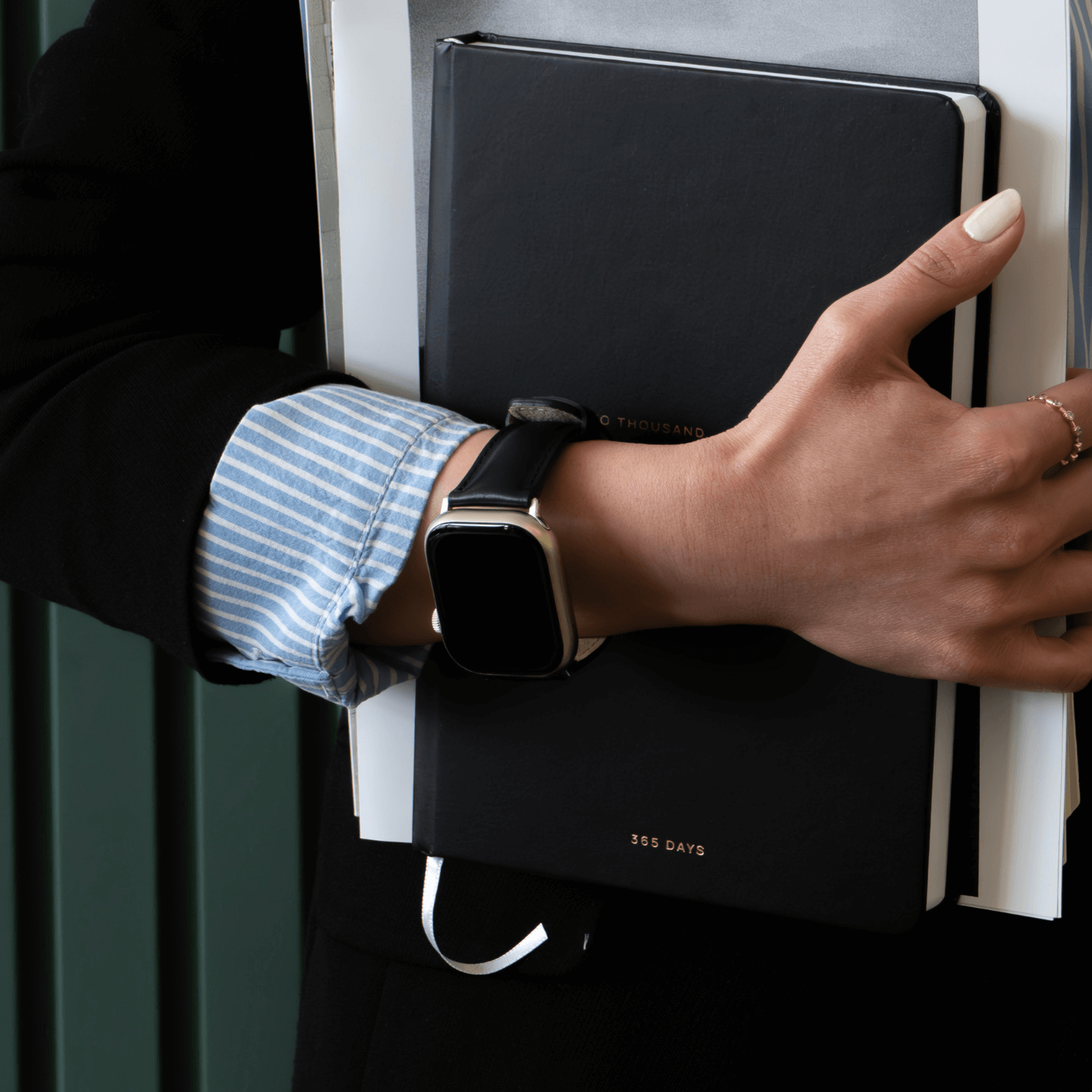 Luxury Double Wrap Rustic Brown Leather Apple Watch Band - San Diego