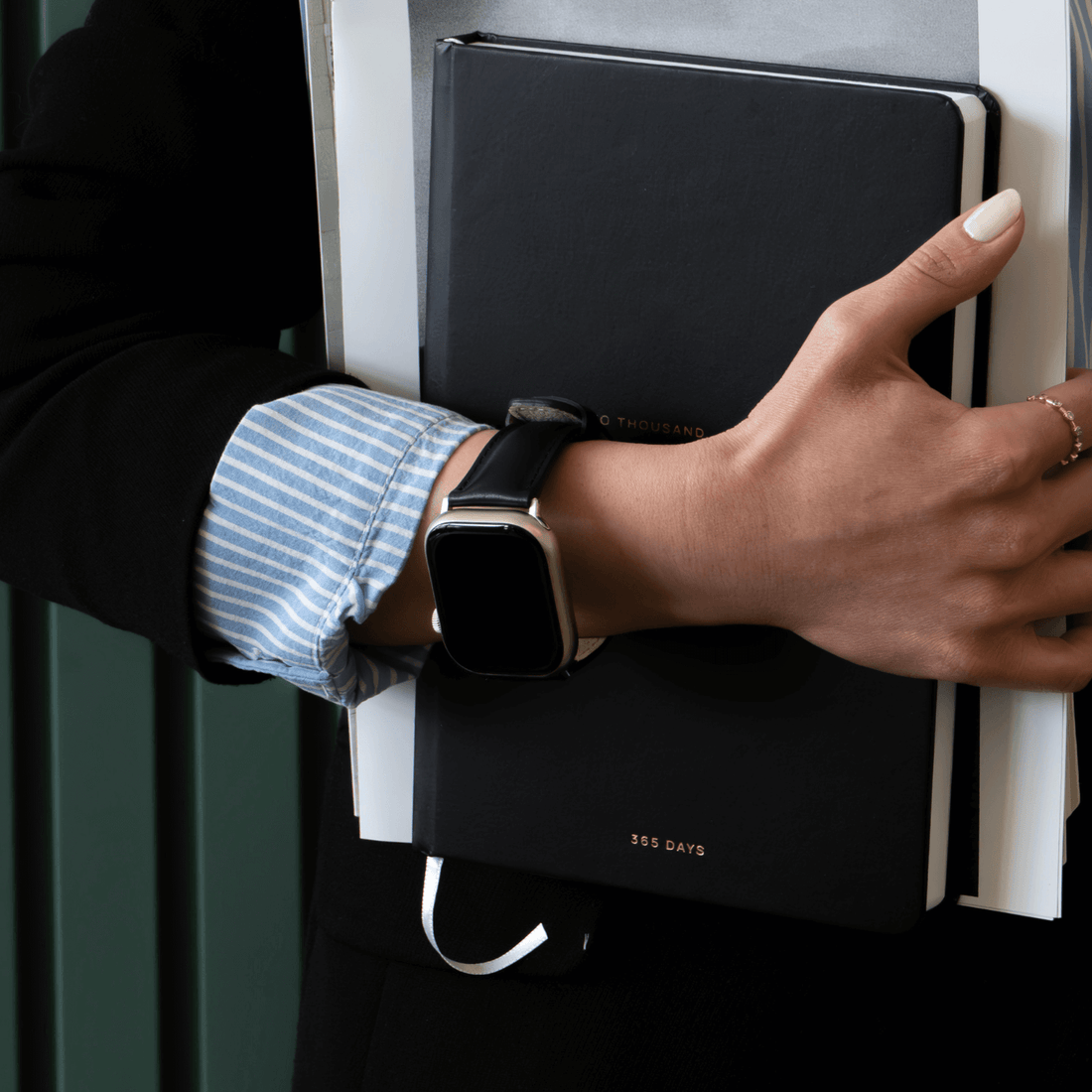 Luxury Double Wrap Rustic Brown Leather Apple Watch Band - San Diego