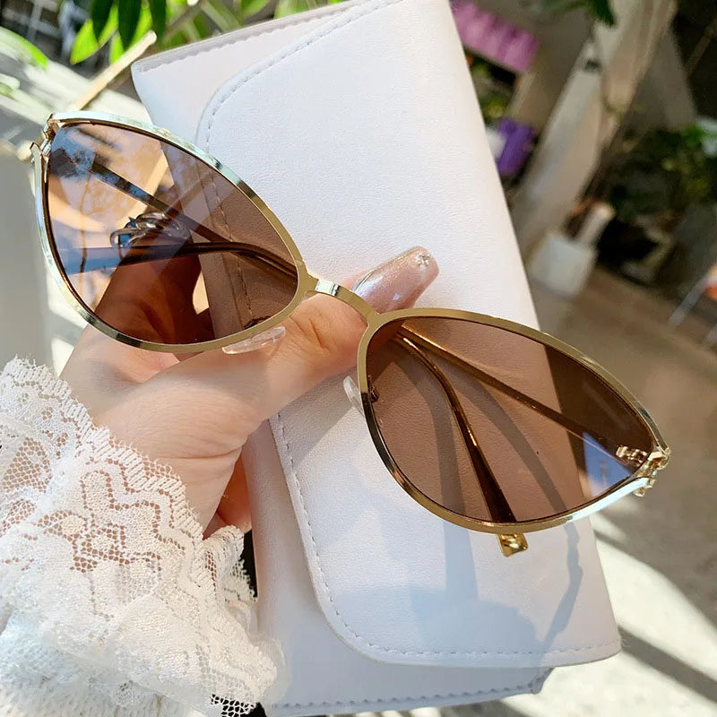 Women’s Cat Eye Vintage Trendy Luxury Vacation Sunglasses Eyewear