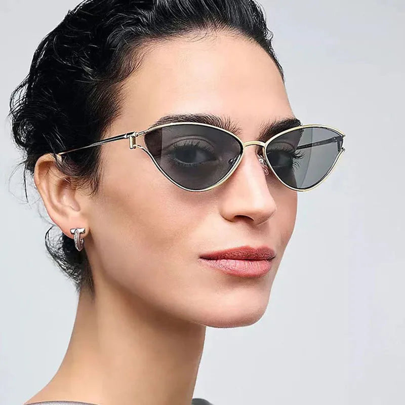 Women’s Cat Eye Vintage Trendy Luxury Vacation Sunglasses Eyewear