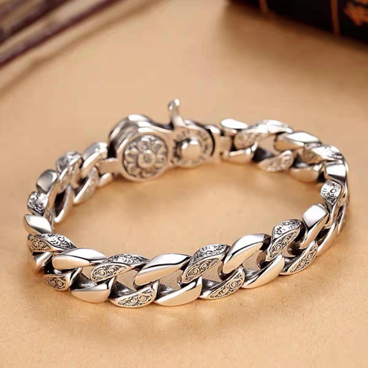 Six-character mantra rotating domineering bracelet