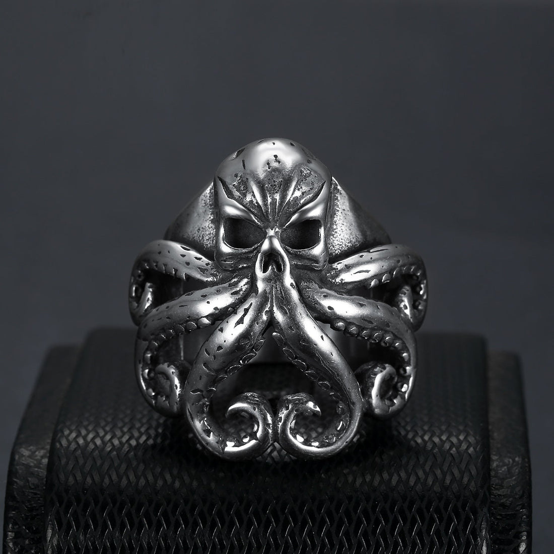 Pirate octopus tentacle punk style ring