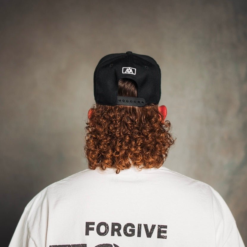 [PRE-ORDER - SHIPS BEGINNING OF AUGUST] ‘7’ Premium SnapBack - Black/White