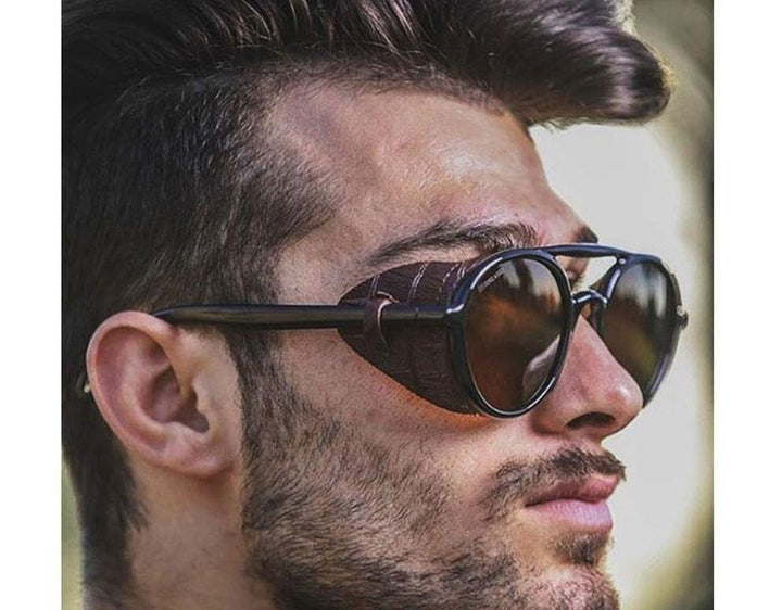 Retro Round Sunglasses Women Men Vintage Eyewear Light Plastic Frame with Leatherwear Luxury Sunglasses for Men/Women Designer Vintage Style Sunglasses For Men Attractive Sunglasses For Men